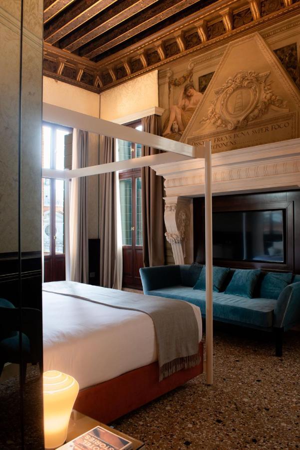 Eight 5* Venice