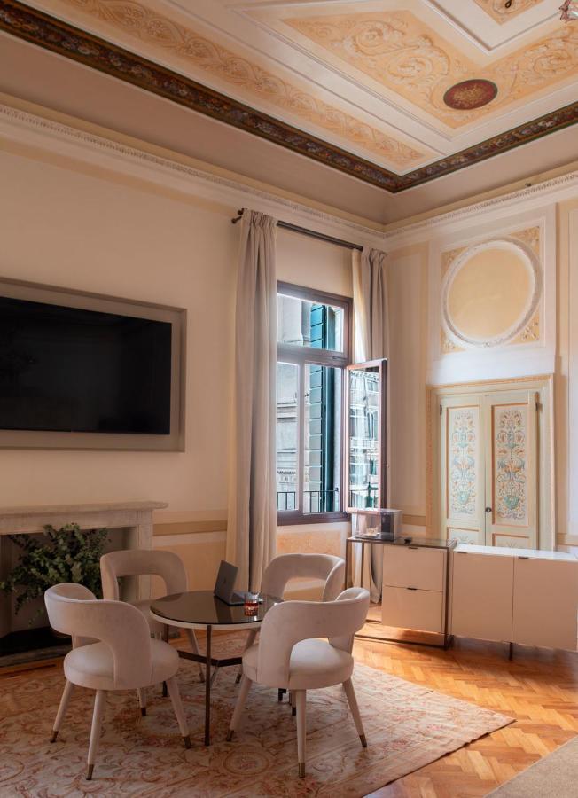Hotel Eight 5*
